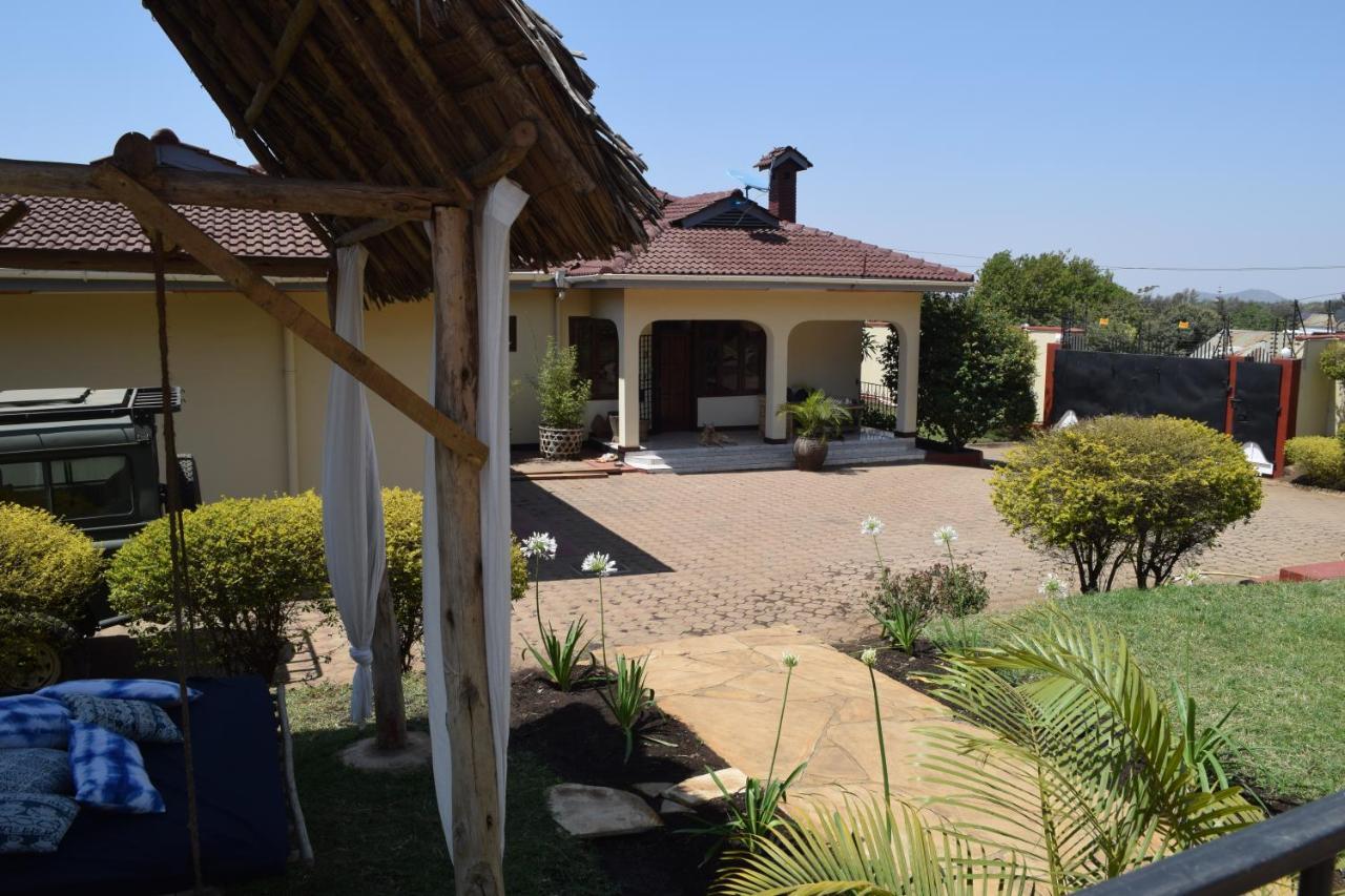 Stasumo House Arusha Bed & Breakfast Exterior photo